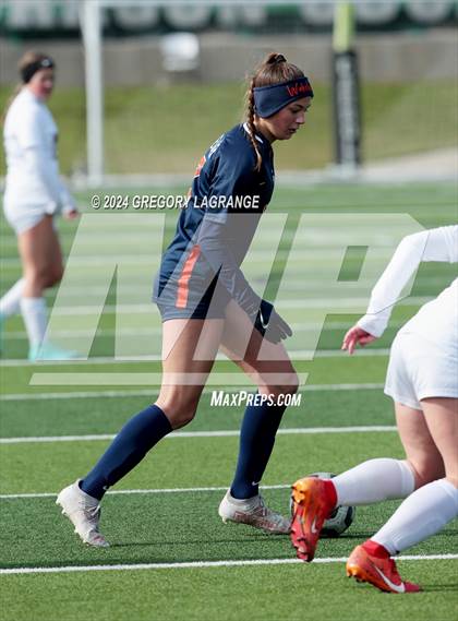 Thumbnail 2 in Weiss vs Wakeland photogallery.