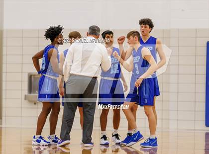 Thumbnail 2 in Creighton Prep @ Lincoln East photogallery.