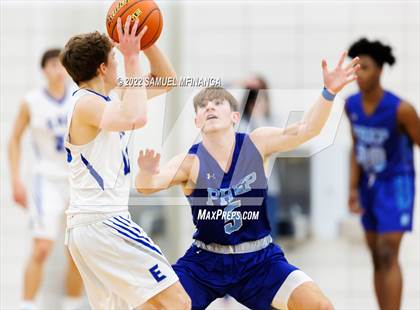 Thumbnail 2 in Creighton Prep @ Lincoln East photogallery.