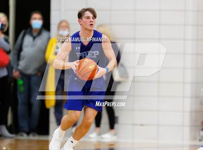 Thumbnail 1 in Creighton Prep @ Lincoln East photogallery.