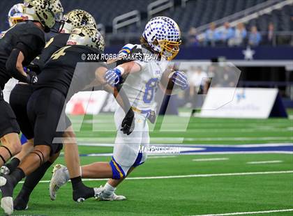 Thumbnail 2 in Oakwood @ Jayton (UIL 1A Division II Football Final) photogallery.
