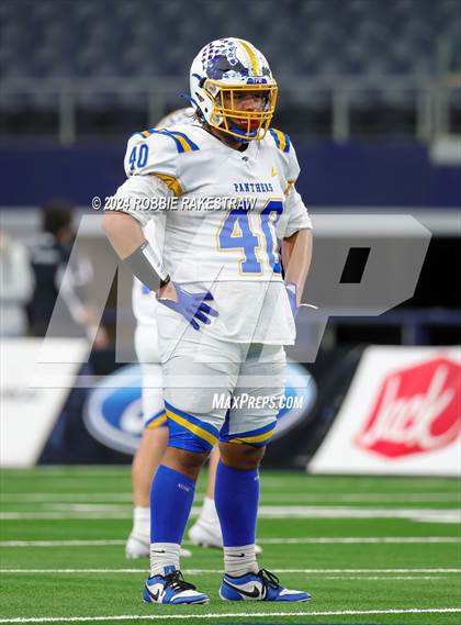 Thumbnail 3 in Oakwood @ Jayton (UIL 1A Division II Football Final) photogallery.