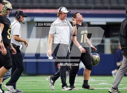 Thumbnail 3 in Oakwood @ Jayton (UIL 1A Division II Football Final) photogallery.