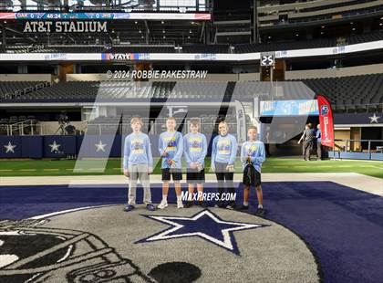 Thumbnail 3 in Oakwood @ Jayton (UIL 1A Division II Football Final) photogallery.