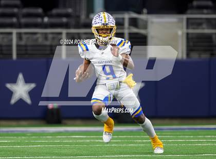 Thumbnail 1 in Oakwood @ Jayton (UIL 1A Division II Football Final) photogallery.