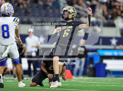 Thumbnail 1 in Oakwood @ Jayton (UIL 1A Division II Football Final) photogallery.