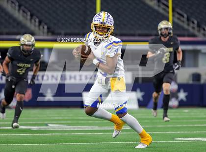 Thumbnail 3 in Oakwood @ Jayton (UIL 1A Division II Football Final) photogallery.