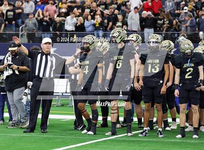 Thumbnail 3 in Oakwood @ Jayton (UIL 1A Division II Football Final) photogallery.