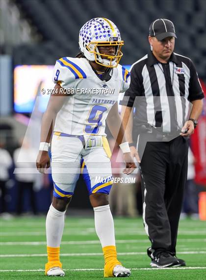 Thumbnail 3 in Oakwood @ Jayton (UIL 1A Division II Football Final) photogallery.