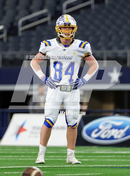 Thumbnail 3 in Oakwood @ Jayton (UIL 1A Division II Football Final) photogallery.