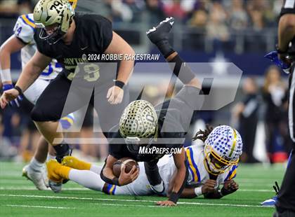 Thumbnail 1 in Oakwood @ Jayton (UIL 1A Division II Football Final) photogallery.