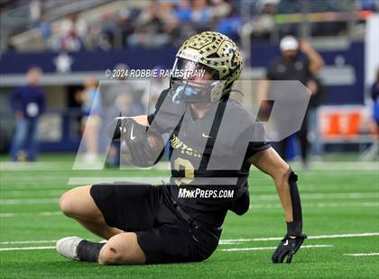 Thumbnail 1 in Oakwood @ Jayton (UIL 1A Division II Football Final) photogallery.