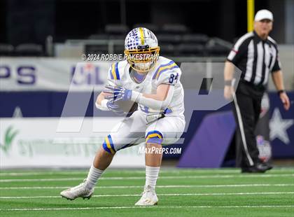 Thumbnail 1 in Oakwood @ Jayton (UIL 1A Division II Football Final) photogallery.