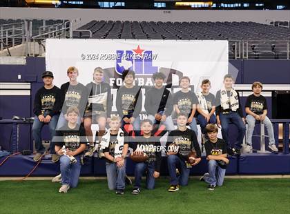 Thumbnail 1 in Oakwood @ Jayton (UIL 1A Division II Football Final) photogallery.