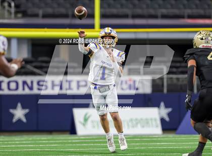 Thumbnail 1 in Oakwood @ Jayton (UIL 1A Division II Football Final) photogallery.
