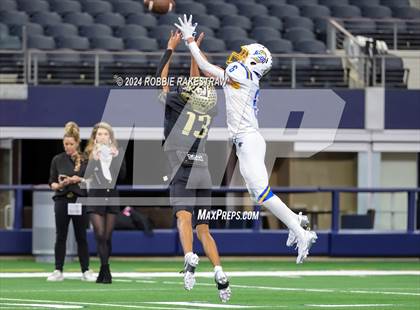 Thumbnail 1 in Oakwood @ Jayton (UIL 1A Division II Football Final) photogallery.