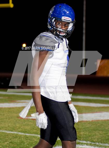Thumbnail 1 in Westview vs. Red Mountain (AIA 6A Quarterfinal) photogallery.