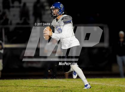 Thumbnail 1 in Westview vs. Red Mountain (AIA 6A Quarterfinal) photogallery.