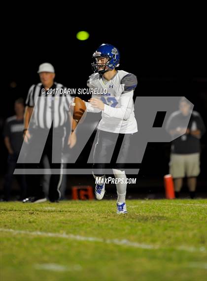 Thumbnail 1 in Westview vs. Red Mountain (AIA 6A Quarterfinal) photogallery.