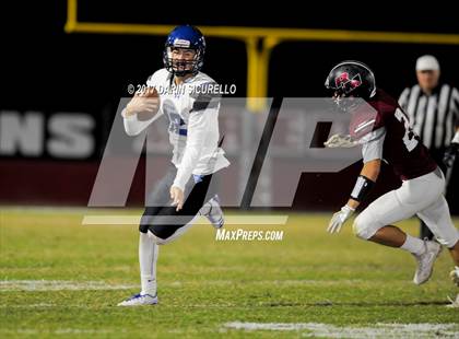 Thumbnail 3 in Westview vs. Red Mountain (AIA 6A Quarterfinal) photogallery.