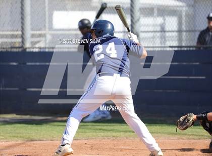 Thumbnail 2 in Madison vs. Santa Fe Christian (CIF SDS D1 Play-in) photogallery.