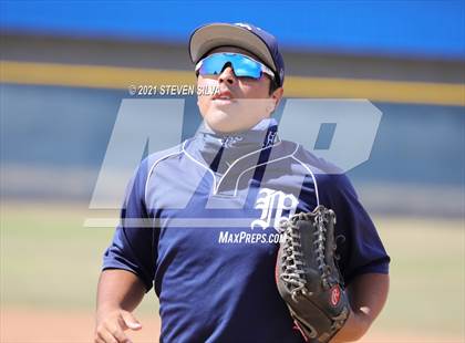 Thumbnail 3 in Madison vs. Santa Fe Christian (CIF SDS D1 Play-in) photogallery.