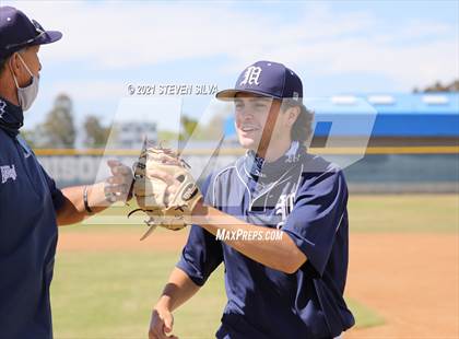 Thumbnail 2 in Madison vs. Santa Fe Christian (CIF SDS D1 Play-in) photogallery.