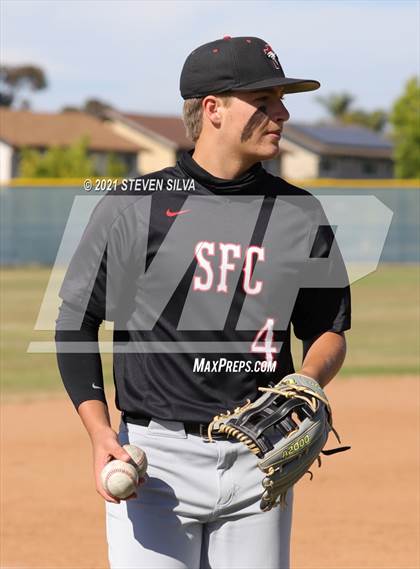 Thumbnail 3 in Madison vs. Santa Fe Christian (CIF SDS D1 Play-in) photogallery.