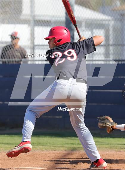 Thumbnail 2 in Madison vs. Santa Fe Christian (CIF SDS D1 Play-in) photogallery.