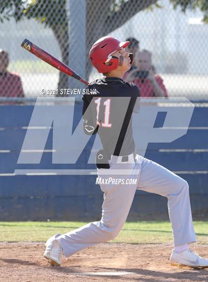 Thumbnail 2 in Madison vs. Santa Fe Christian (CIF SDS D1 Play-in) photogallery.