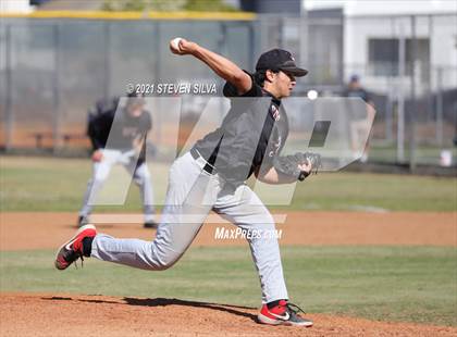 Thumbnail 2 in Madison vs. Santa Fe Christian (CIF SDS D1 Play-in) photogallery.