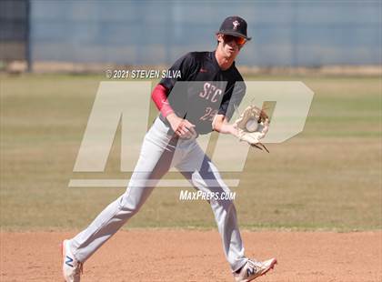 Thumbnail 3 in Madison vs. Santa Fe Christian (CIF SDS D1 Play-in) photogallery.