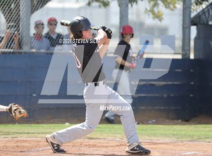 Thumbnail 1 in Madison vs. Santa Fe Christian (CIF SDS D1 Play-in) photogallery.