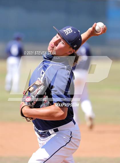 Thumbnail 3 in Madison vs. Santa Fe Christian (CIF SDS D1 Play-in) photogallery.