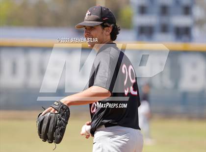 Thumbnail 2 in Madison vs. Santa Fe Christian (CIF SDS D1 Play-in) photogallery.