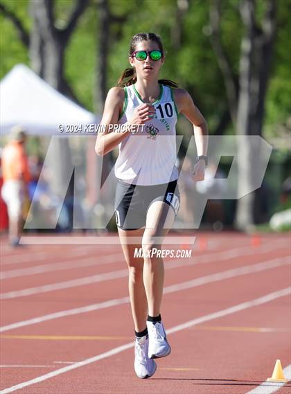 Thumbnail 1 in CHSAA Track and Field 2A Championships (Girls 3200m Run) photogallery.