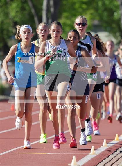 Thumbnail 2 in CHSAA Track and Field 2A Championships (Girls 3200m Run) photogallery.