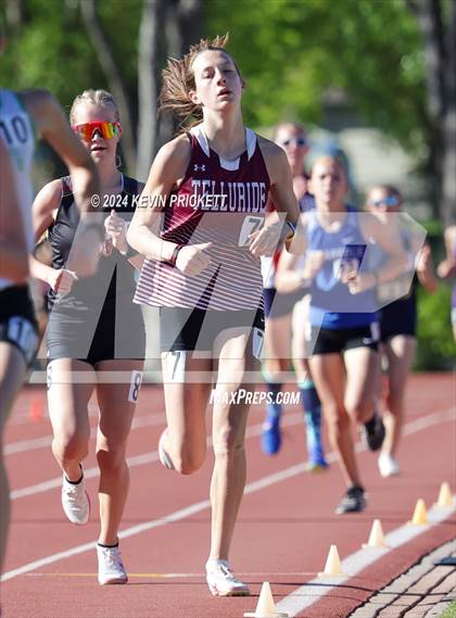 Thumbnail 2 in CHSAA Track and Field 2A Championships (Girls 3200m Run) photogallery.