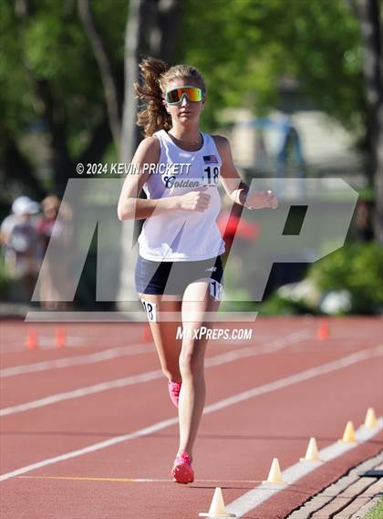 Thumbnail 2 in CHSAA Track and Field 2A Championships (Girls 3200m Run) photogallery.