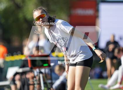 Thumbnail 1 in CHSAA Track and Field 2A Championships (Girls 3200m Run) photogallery.