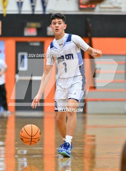Thumbnail 1 in Bella Vista vs. River City (Tiger Classic) photogallery.