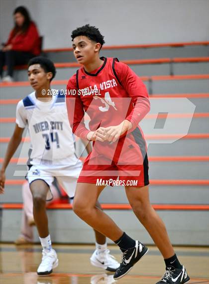 Thumbnail 2 in Bella Vista vs. River City (Tiger Classic) photogallery.