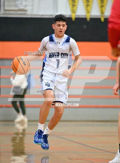 Thumbnail 3 in Bella Vista vs. River City (Tiger Classic) photogallery.