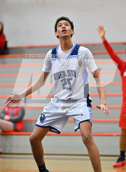 Thumbnail 2 in Bella Vista vs. River City (Tiger Classic) photogallery.