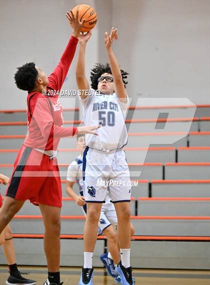 Thumbnail 2 in Bella Vista vs. River City (Tiger Classic) photogallery.
