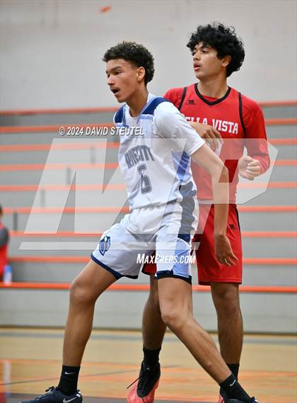Thumbnail 1 in Bella Vista vs. River City (Tiger Classic) photogallery.