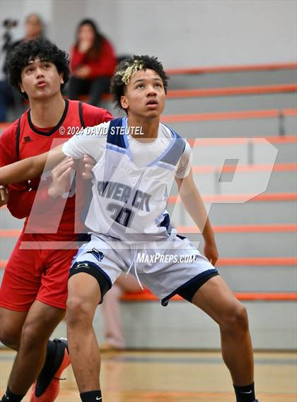 Thumbnail 2 in Bella Vista vs. River City (Tiger Classic) photogallery.