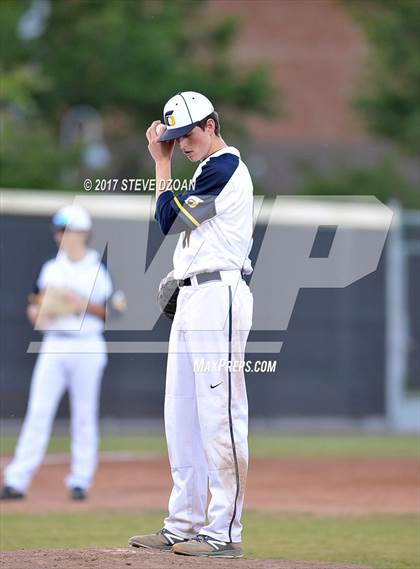 Thumbnail 3 in Tracy vs Oak Ridge photogallery.