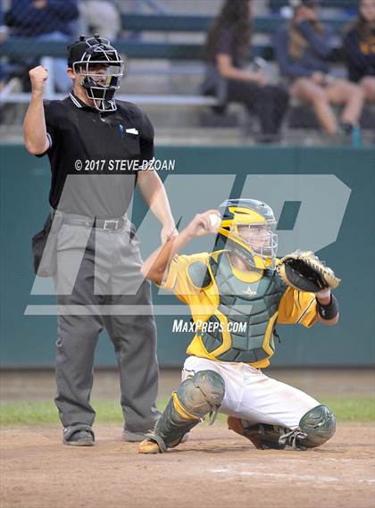Thumbnail 1 in Tracy vs Oak Ridge photogallery.