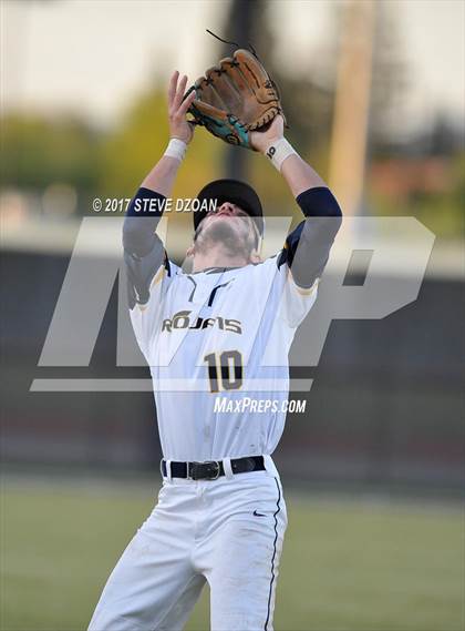 Thumbnail 3 in Tracy vs Oak Ridge photogallery.